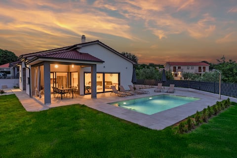 Modern sea side villa RIMA