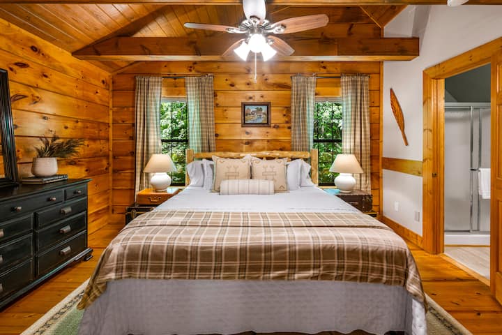 King Bed, Dresser, Nightstands with Lamps, Rug, ATTACHED BATHROOM, Vaulted Ceilings, Ceiling Fan, Curtains, Blackout Shades, 55" SMART TV!,  100% Cotton Sheets.