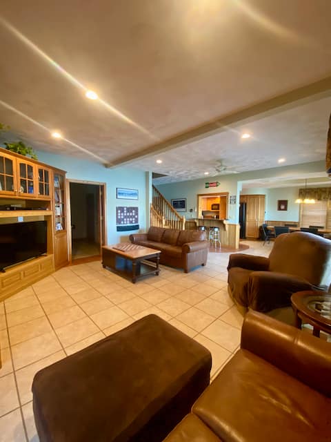 Successful Airbnb property: Luxury Cooperstown Area Lake Home with Amenities!! in Cooperstown / Leatherstocking