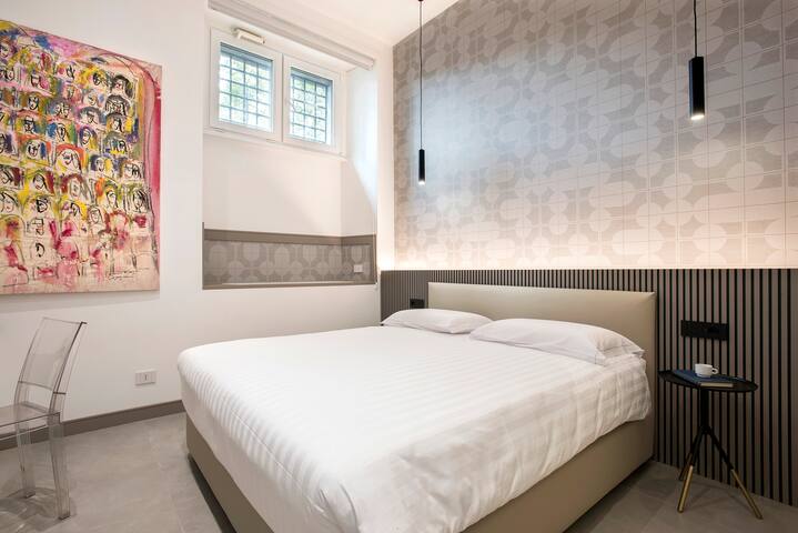 New 3-Bedroom Loft by Vatican & Trastevere, Rome gallery image 3