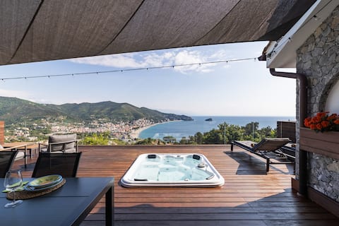 Spectacular island view from the Jacuzzi