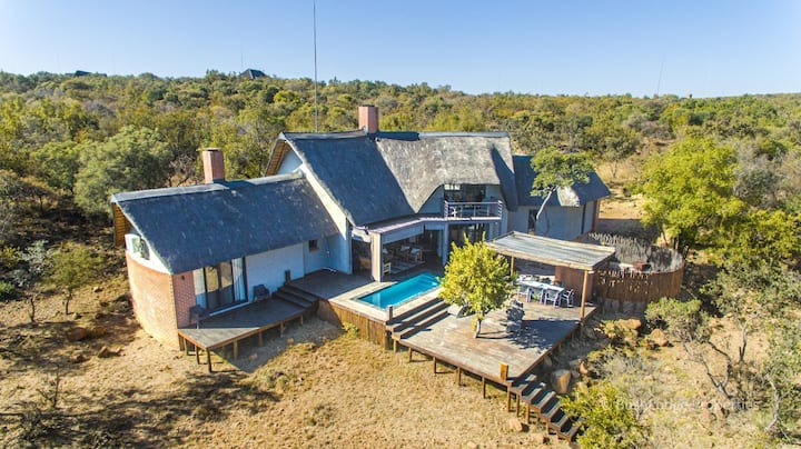 Serengeti Lodge @ Mabalingwe Big-5 Nature Reserve