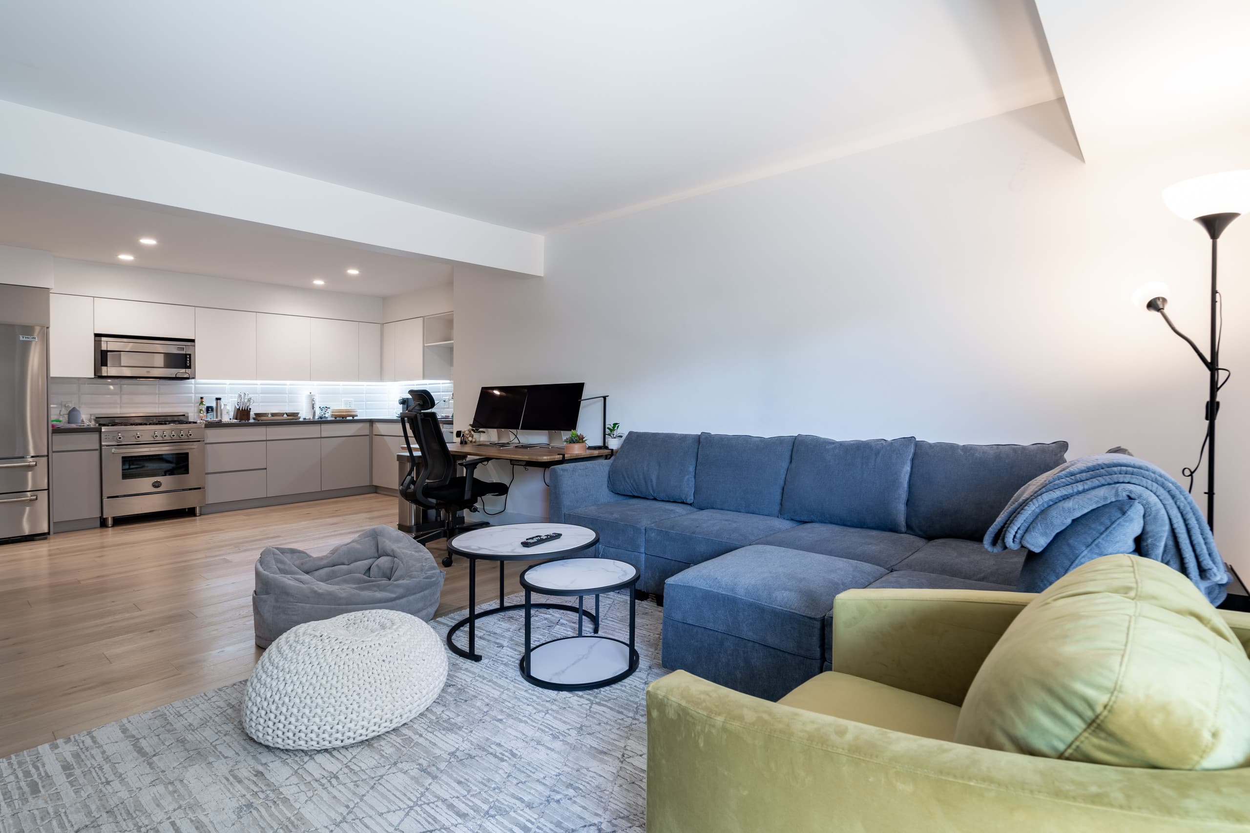 Sharon E19 - Image 8