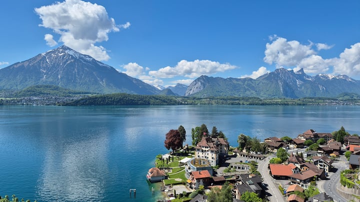 Juwel Mit Traumsicht Auf See Und Berge! - Thun