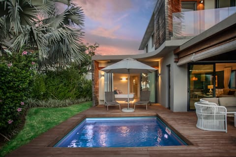 Beachfront Luxury Villa with Private Pool