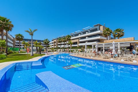 Successful Airbnb property: Playa Flamenca Village Apartment in Orihuela