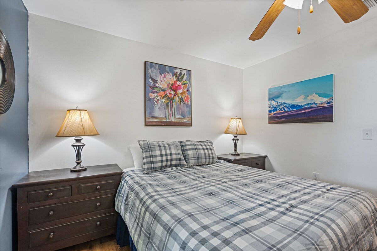 Serene 2BR EcoCottage | free parking | great sleep