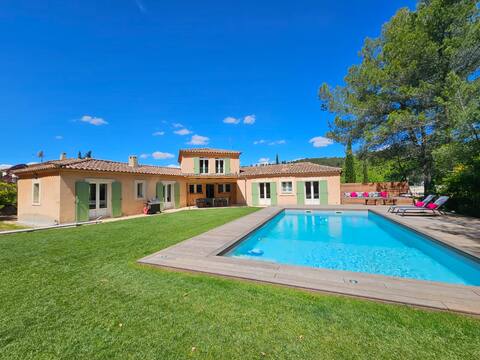 Renovated house 15mn Aix/Swimming pool/Quiet/Spacious
