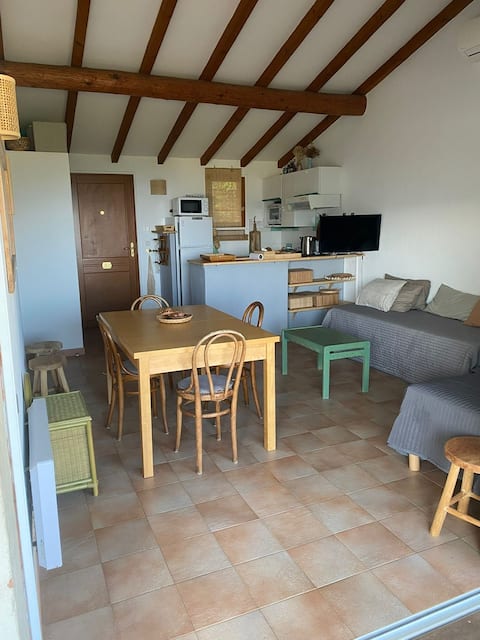 Top Airbnb: Santa Giulia Sea View Mini Villa in Porto Vecchio