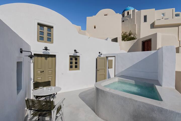Rhenia’s 2 Villas Oia,2 Prive Jacuzzi,Caldera View gallery image 2