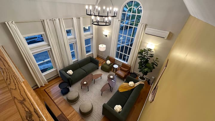 5br Mid-century Home Dt Boston & Tufts+freeparking - Burlington, MA
