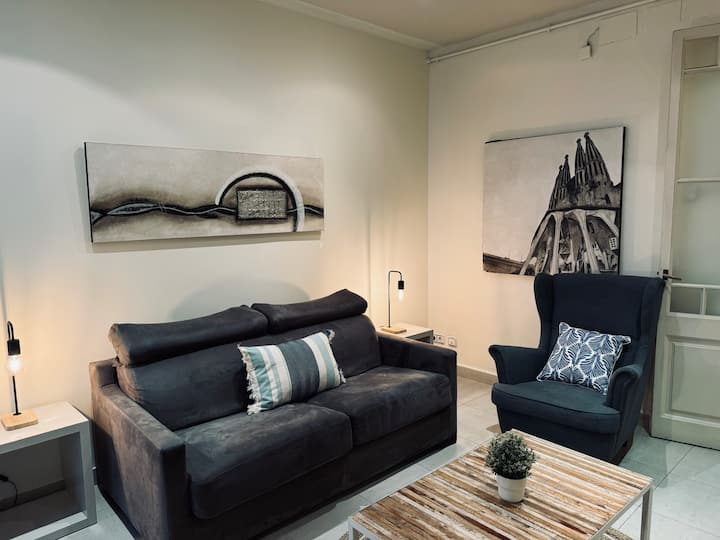 Apartamento 3 Dormitorios En Centro Barcelona - برشلونة