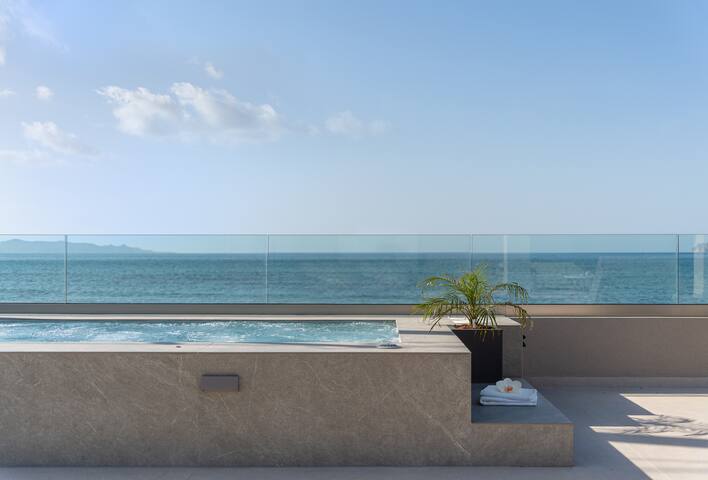 NEW VILLA EOS beach front gallery image 4