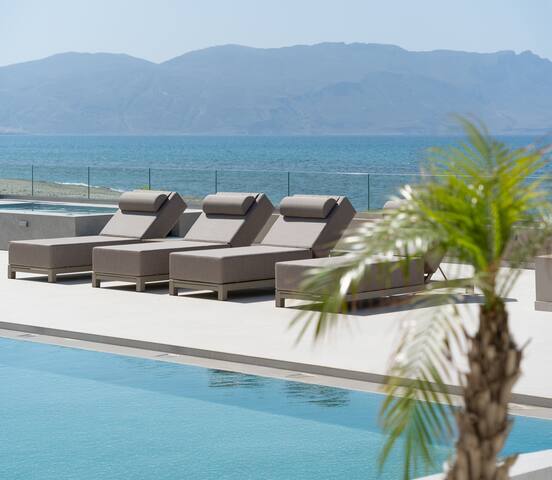 NEW VILLA EOS beach front gallery image 3