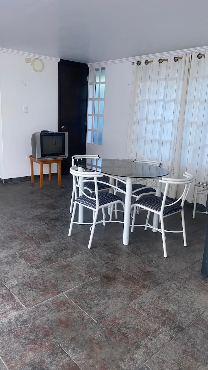 Acogedora Casa Vacacional Honda Tolima - Honda