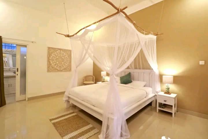 საძინებელი 7