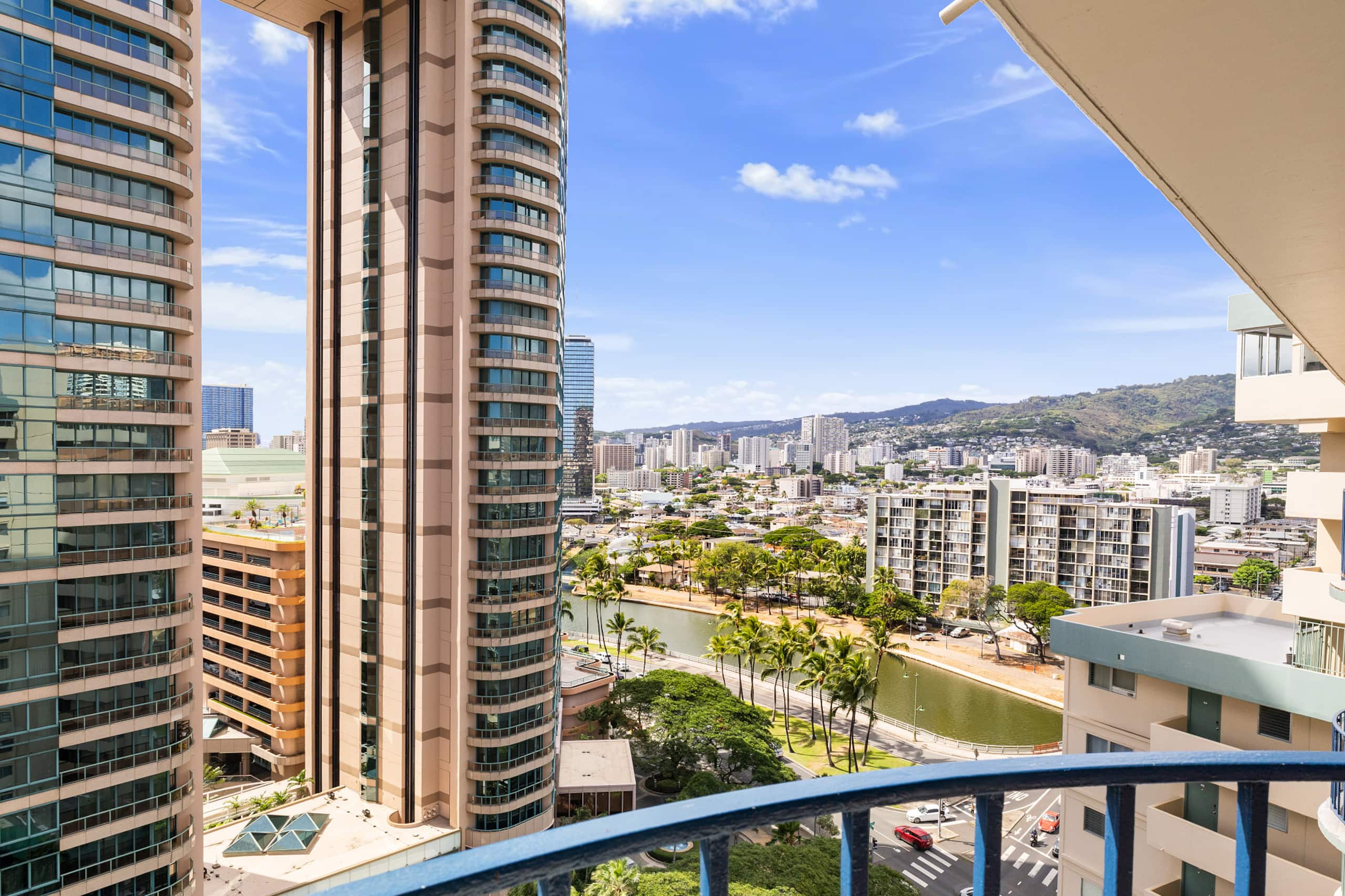 2b1b Waikiki-Beautiful view free Parking  15fl - Image 58