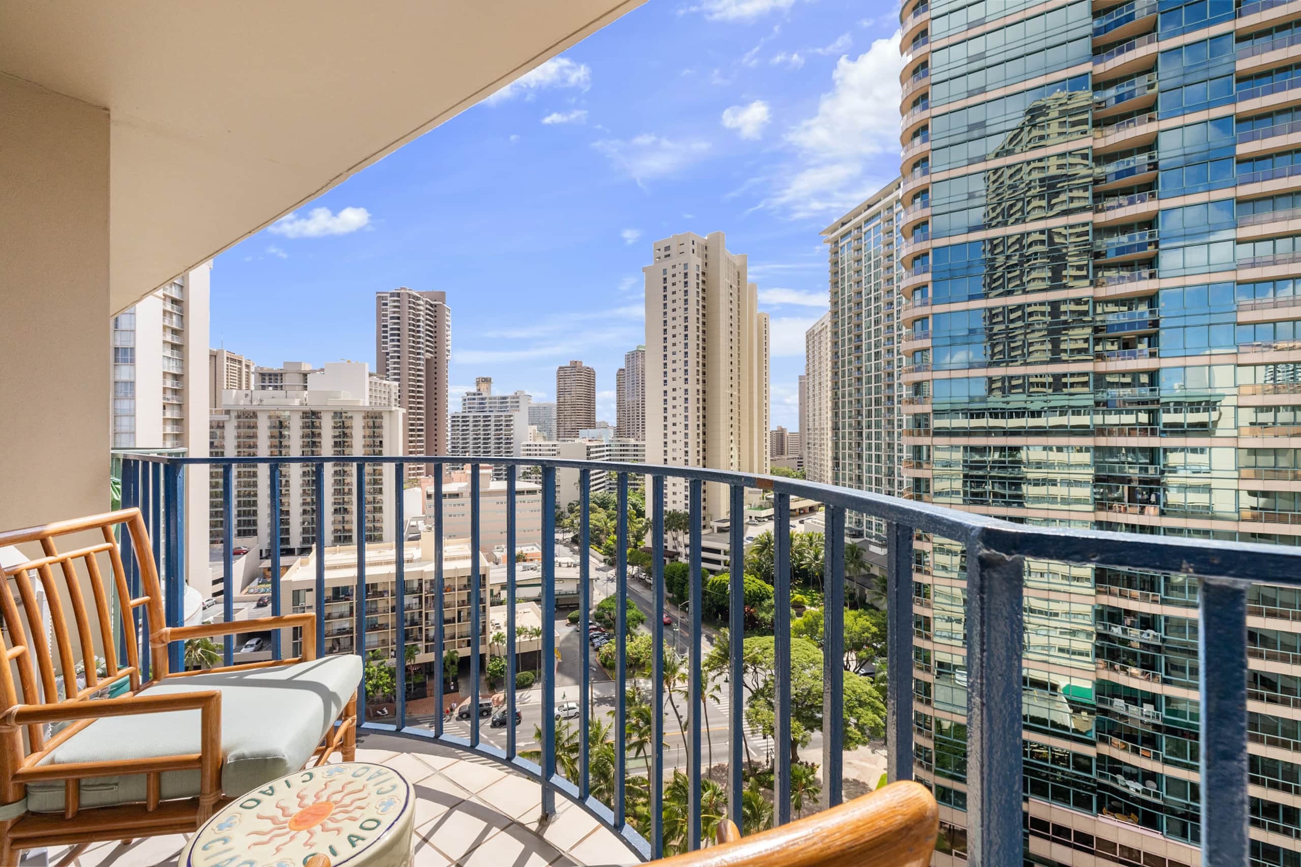 2b1b Waikiki-Beautiful view free Parking  15fl - Image 60
