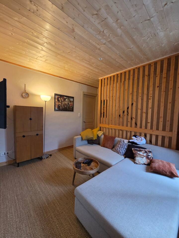 Maison à 50 Mètres Du Village. - Allos