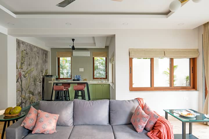 Living room image 2