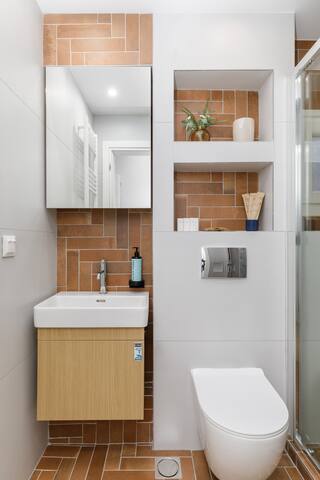 Bel Air: Elegant apartment in the center gallery image 4