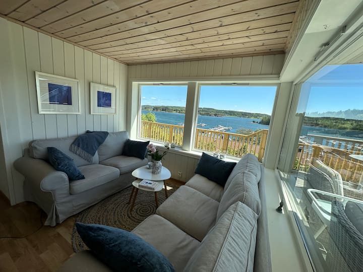 “Charming Cabin – Enjoy A Peaceful Morning Swim.” - Norge