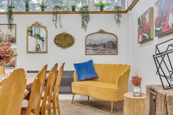 Loft Plus Queen Avec Cuisinette - Québec, QC