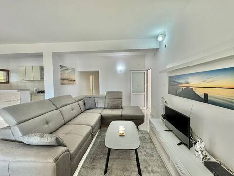 Stars Residence - Three Bedroom