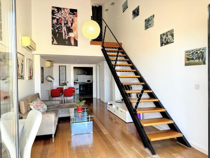 Penthouse W/ Castle & City Views - Seasonal Rental - Alicante