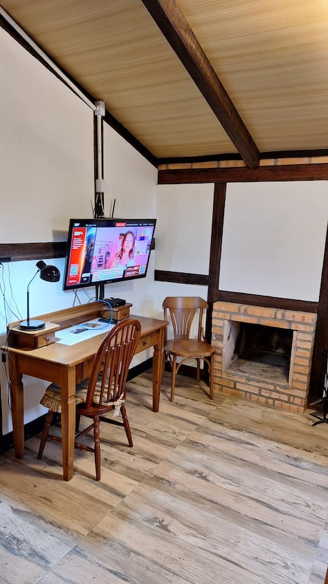 Top Airbnb: Typical German house: 2 couples + 4 slots/children em Campo Alegre