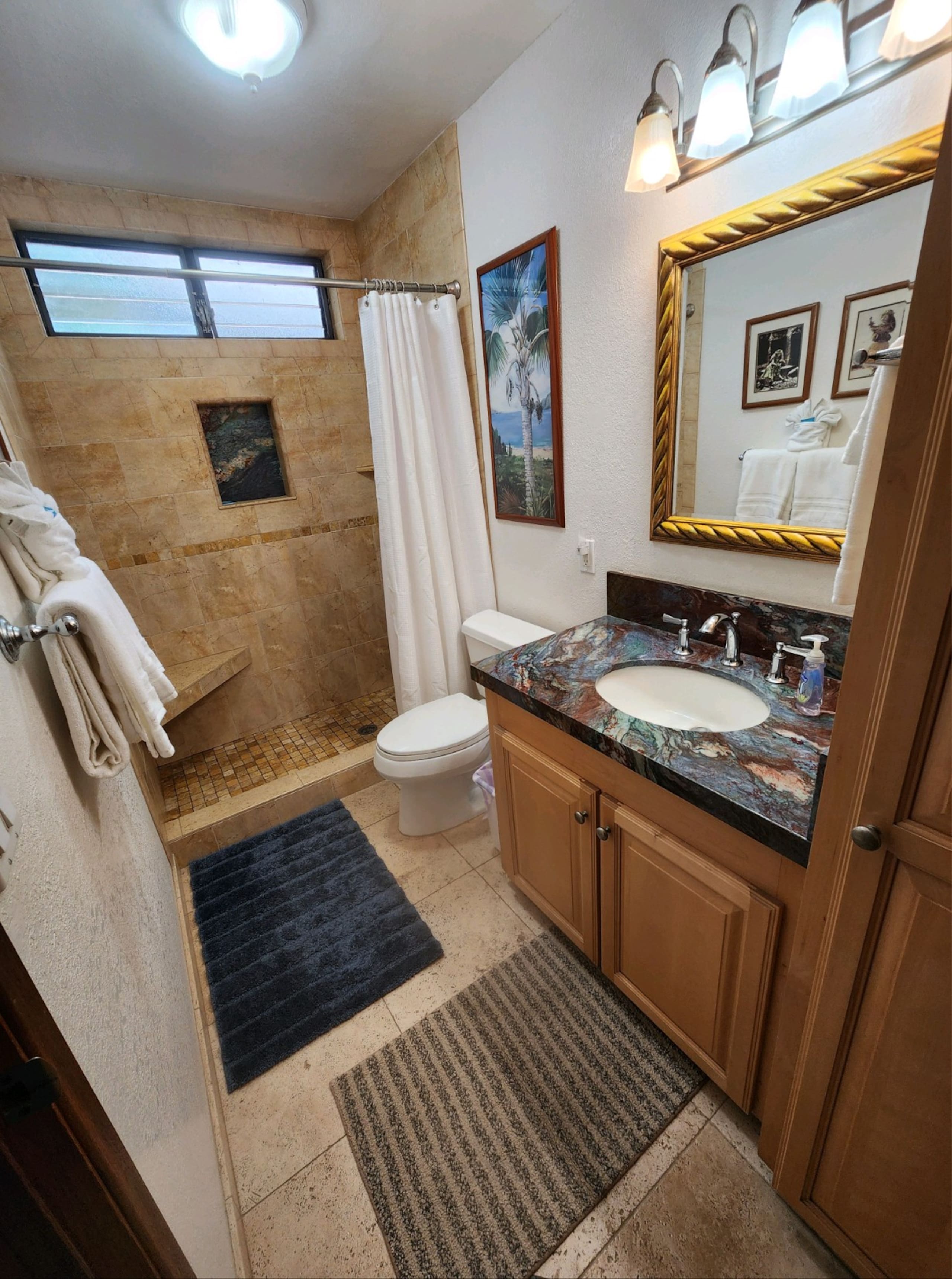 Condo in Kailua-Kona · ★4.89 · 2 bedrooms · 3 beds · 2 shared baths - Image 9
