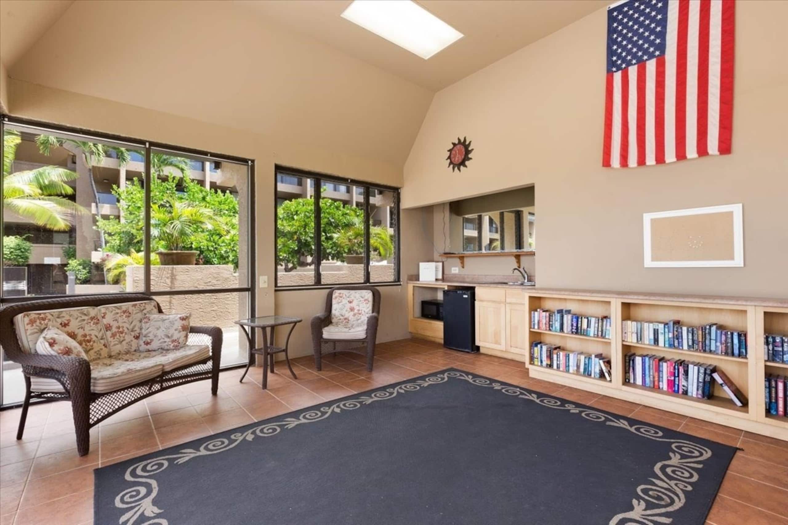 Condo in Kailua-Kona · ★4.91 · 2 bedrooms · 3 beds · 2 baths - Image 25