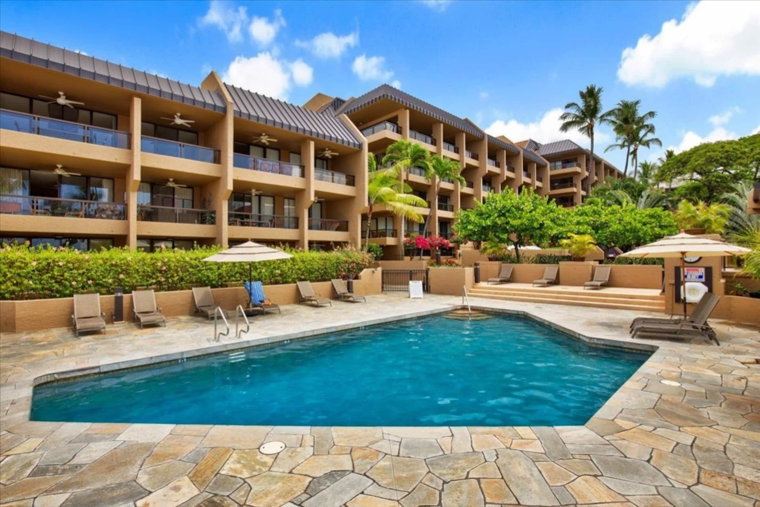 Condo in Kailua-Kona · ★4.91 · 2 bedrooms · 3 beds · 2 baths - Image 5