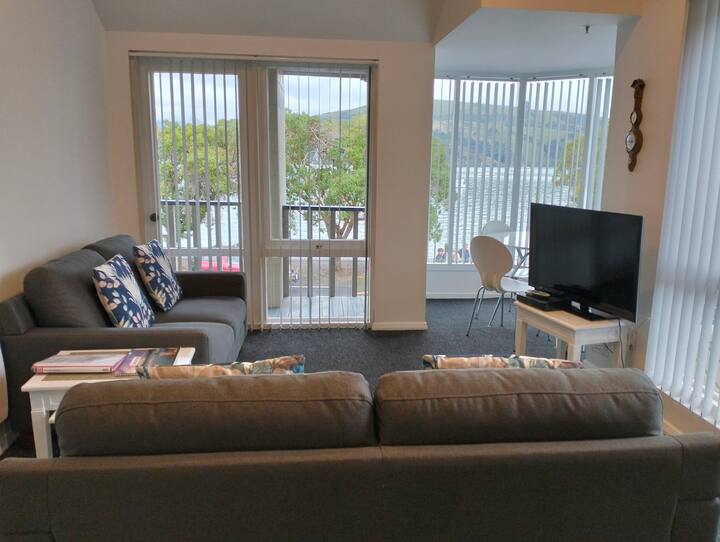 #62 The Turret - La Voyageur Waterfront Apts - Akaroa