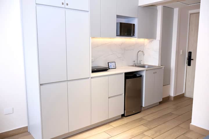 Modern Downtown Loft Just Steps From Macroplaza - Nuevo León