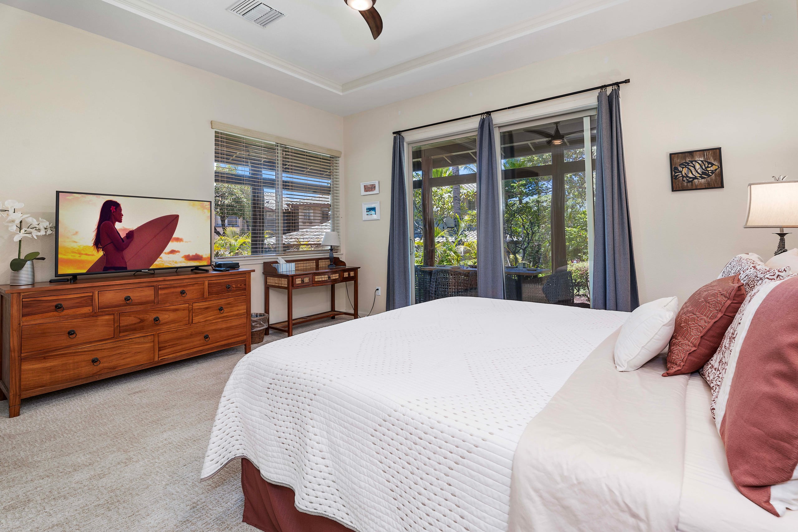 Condo in Waimea · ★5.0 · 3 bedrooms · 4 beds · 2.5 shared baths - Image 18