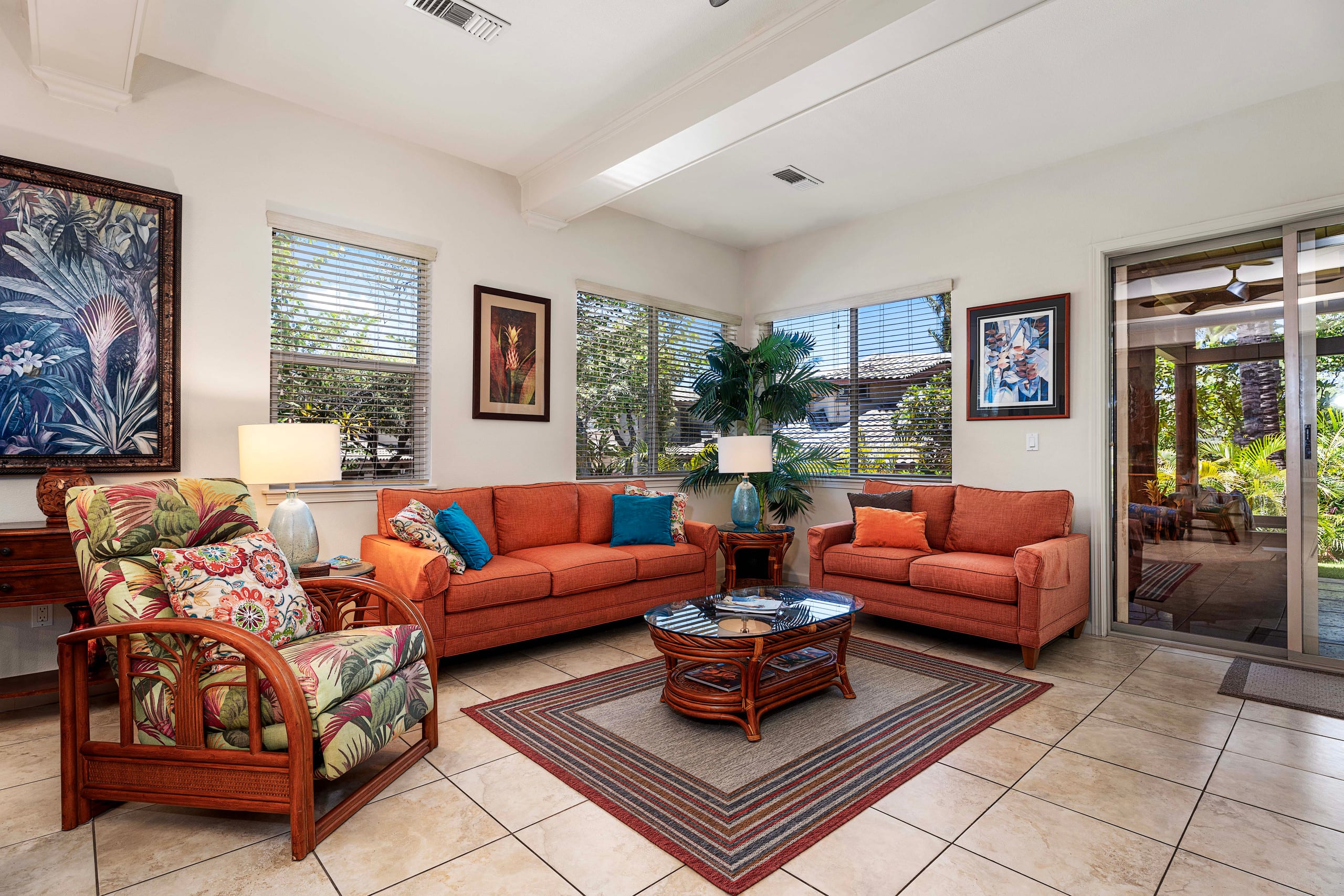 Condo in Waimea · ★5.0 · 3 bedrooms · 4 beds · 2.5 shared baths - Image 4