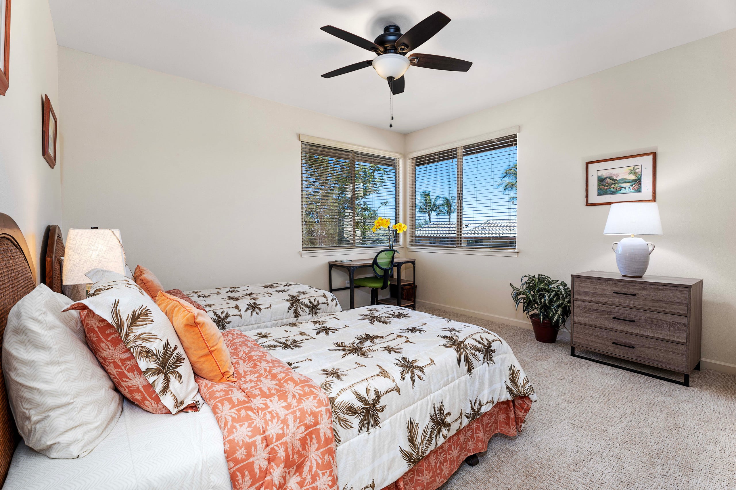 Condo in Waimea · ★5.0 · 3 bedrooms · 4 beds · 2.5 shared baths - Image 33