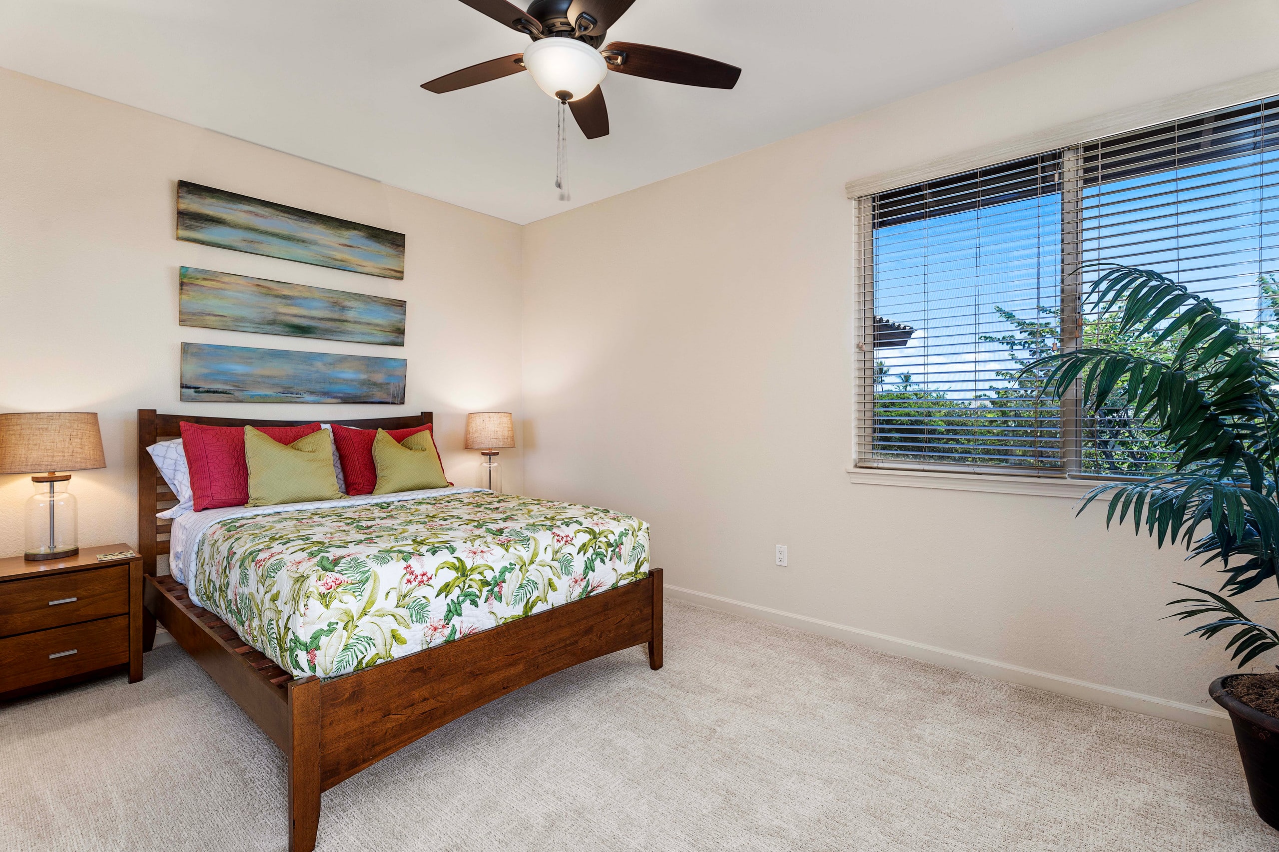 Condo in Waimea · ★5.0 · 3 bedrooms · 4 beds · 2.5 shared baths - Image 30