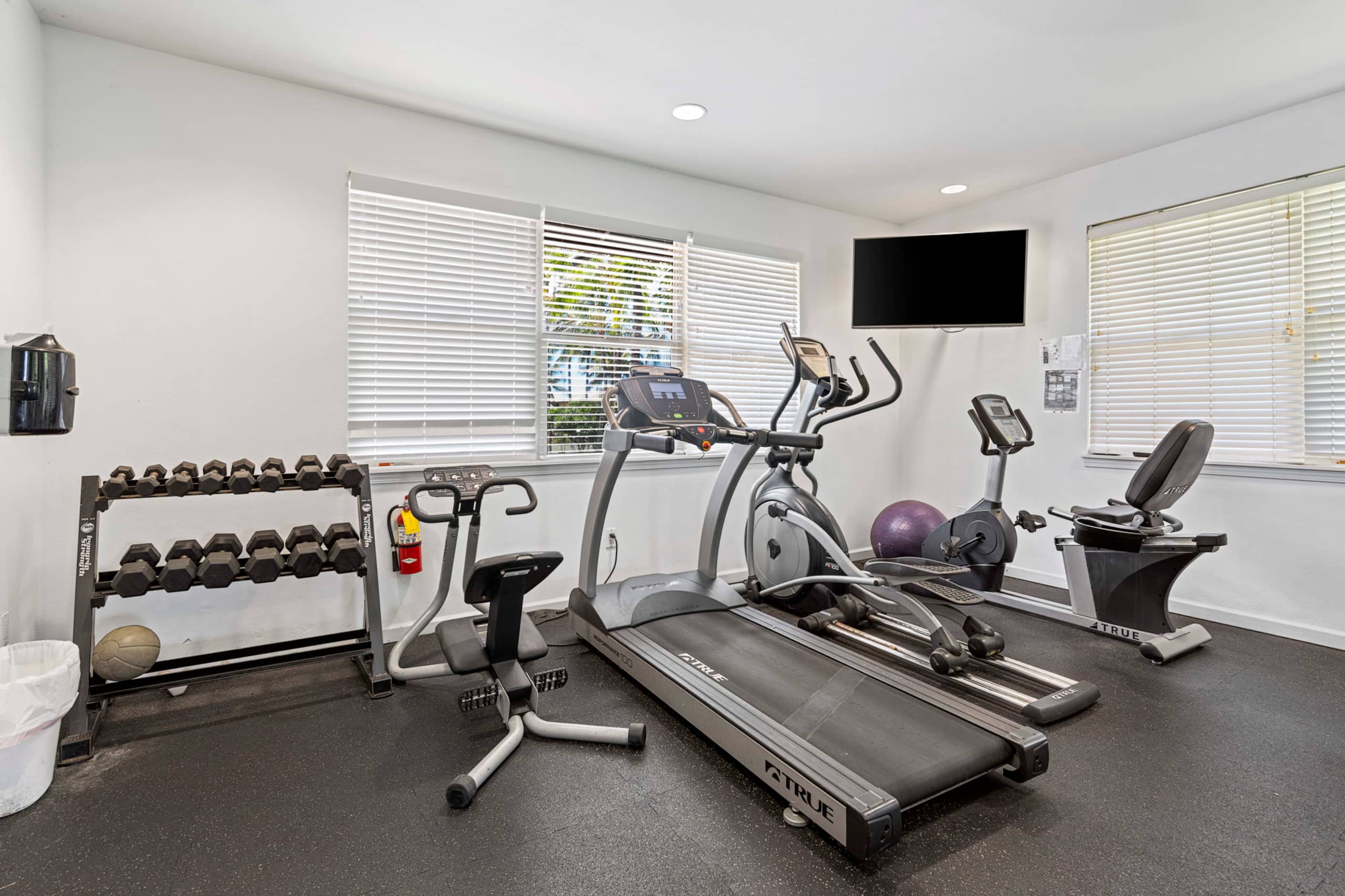 Condo in Waimea · ★5.0 · 3 bedrooms · 4 beds · 2.5 shared baths - Image 51