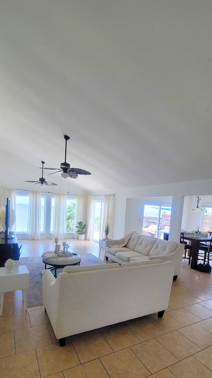 მისაღები ოთახი