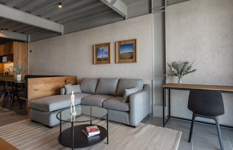 Popular Airbnb listing: Comfortable and nice apartment for 4 people in Loma Dorada
