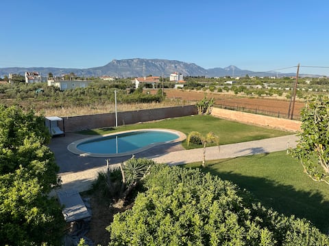 Villa Bath