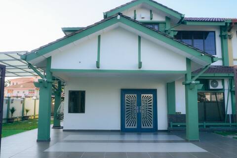 Green Villa Bukit Tinggi #Event House#Karaoke Room