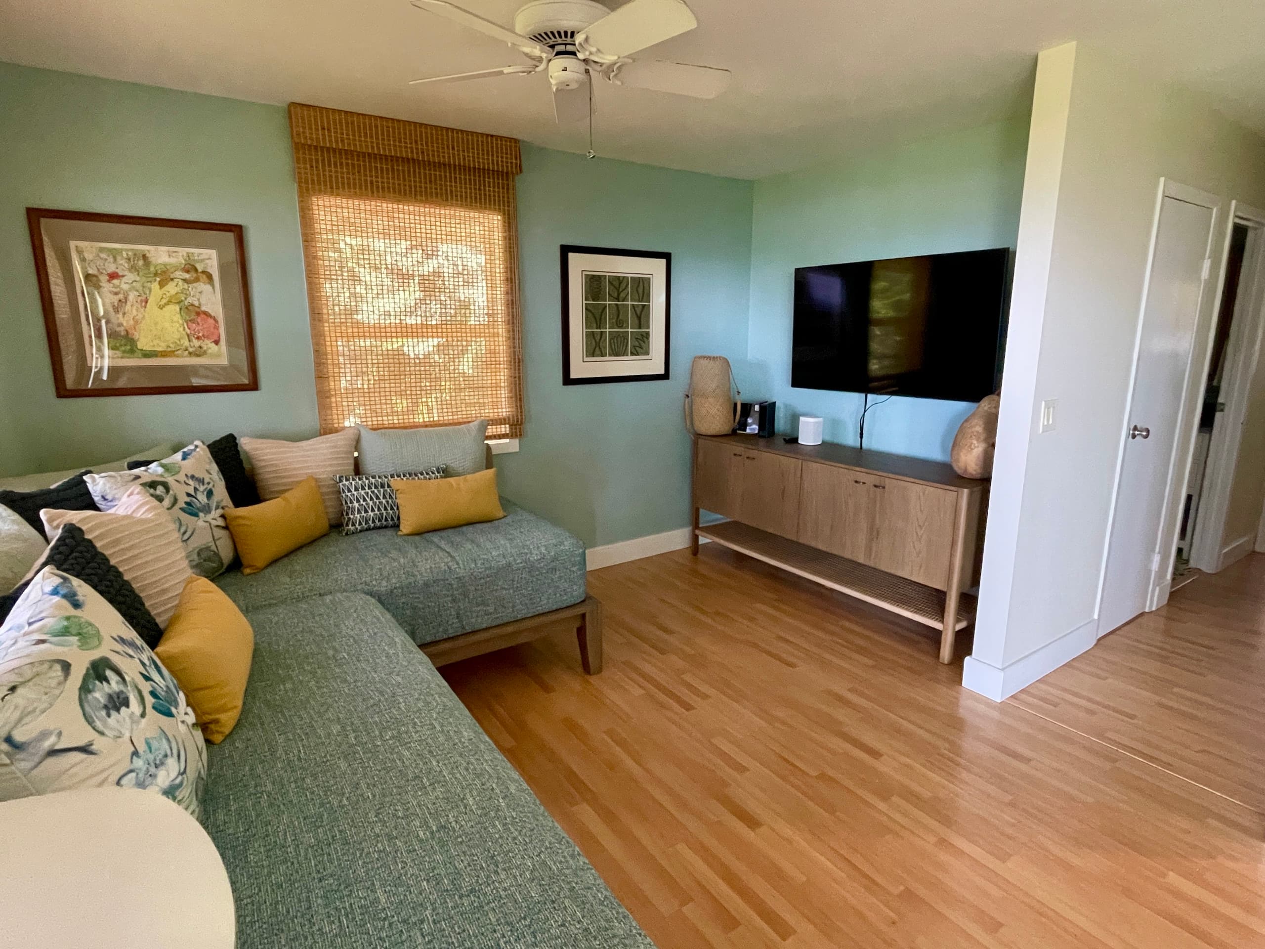 Home in Waimea · ★5.0 · 3 bedrooms · 6 beds · 3 baths - Image 8