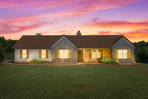 An Oasis Awaits You with Vineyard Views