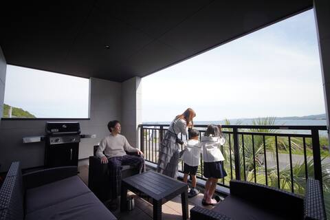 30-second walk from the sea, scenic ocean view villa with private sauna