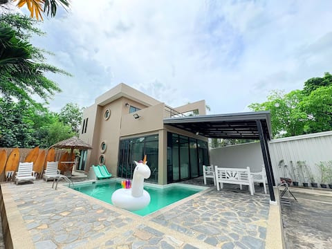 A1-Mountain Private Pool Villa-บางแสน
