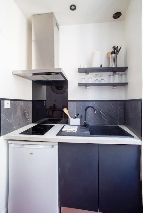 Annonce Airbnb populaire: Les Angelots: Air-conditioned cocooning studio à Perpignan
