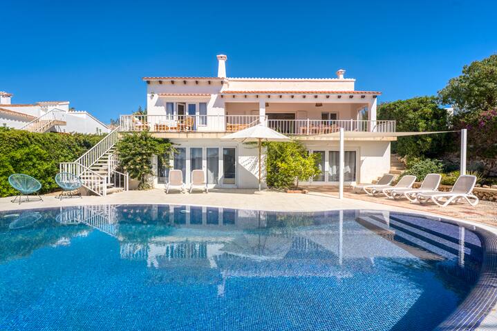 Charming villa with pool in Punta Prima, Menorca